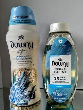 Downy Light Ocean Mist Scent Boosters 14.8 Oz (Discontinued Size), Rinse 25.5 Oz